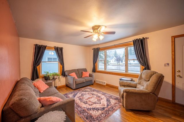 5506 Tower Avenue, Superior, WI 54880