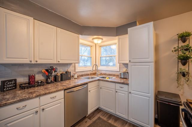 5506 Tower Avenue, Superior, WI 54880