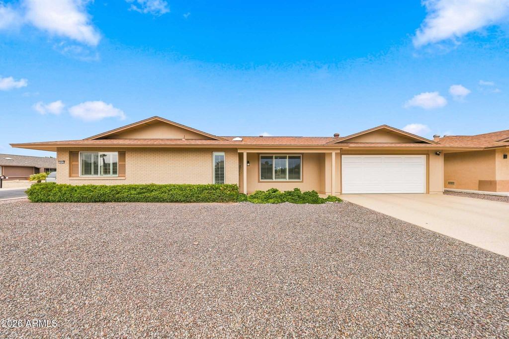 18402 N 95th Avenue, Sun City, AZ 85373 — exterior