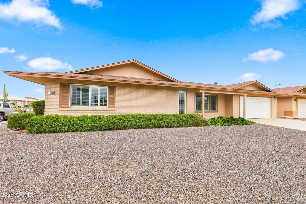18402 N 95th Avenue, Sun City, AZ 85373 — photo 2