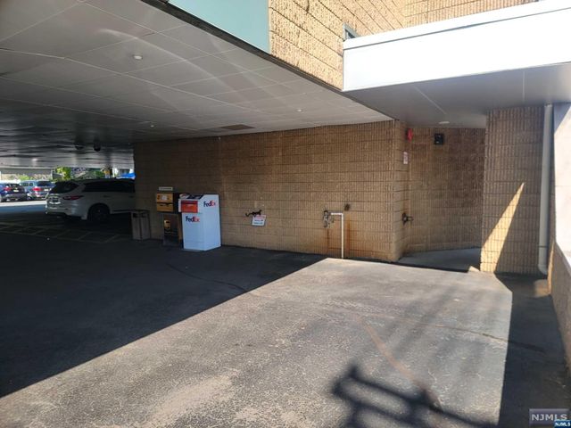 71 Union Avenue, Rutherford, NJ 07070