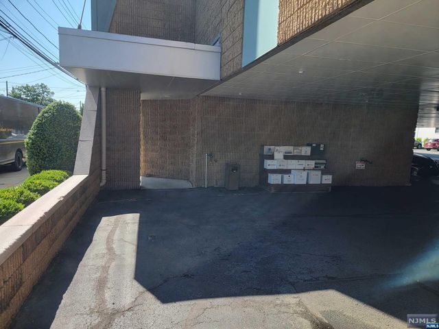 71 Union Avenue, Rutherford, NJ 07070