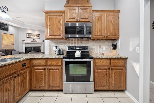 8621 Blue Heron Cove, Edmond, OK 73034