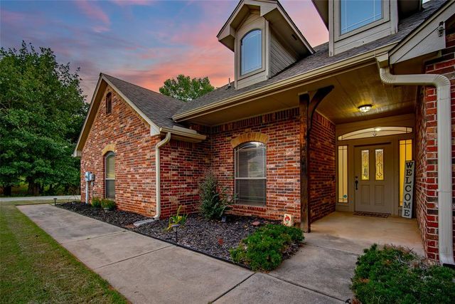 8621 Blue Heron Cove, Edmond, OK 73034