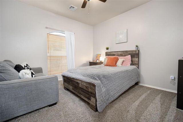 8621 Blue Heron Cove, Edmond, OK 73034
