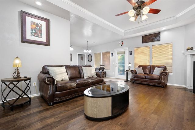 8621 Blue Heron Cove, Edmond, OK 73034