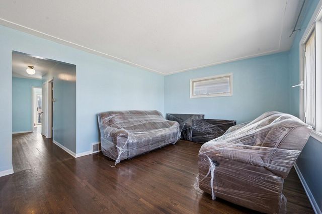 4257 5th Street NE, Columbia Heights, MN 55421