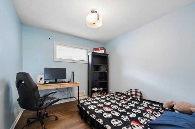 4257 5th Street NE, Columbia Heights, MN 55421