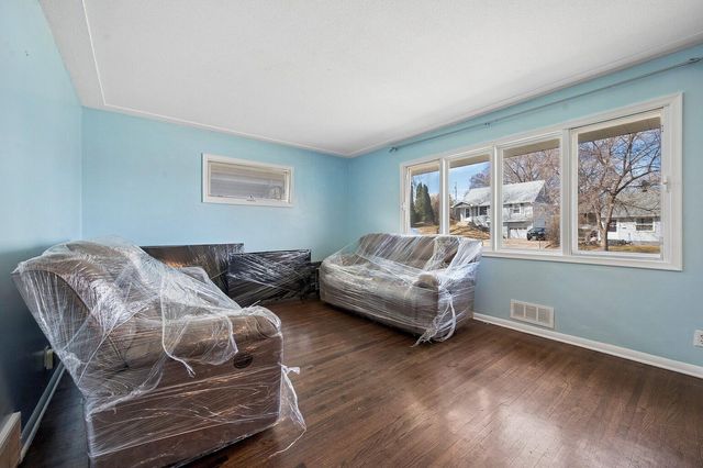 4257 5th Street NE, Columbia Heights, MN 55421