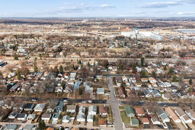 4257 5th Street NE, Columbia Heights, MN 55421