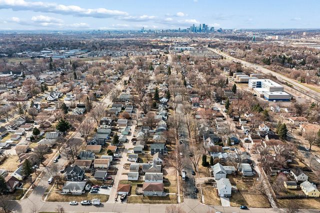 4257 5th Street NE, Columbia Heights, MN 55421