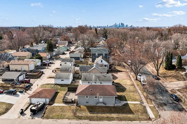 4257 5th Street NE, Columbia Heights, MN 55421