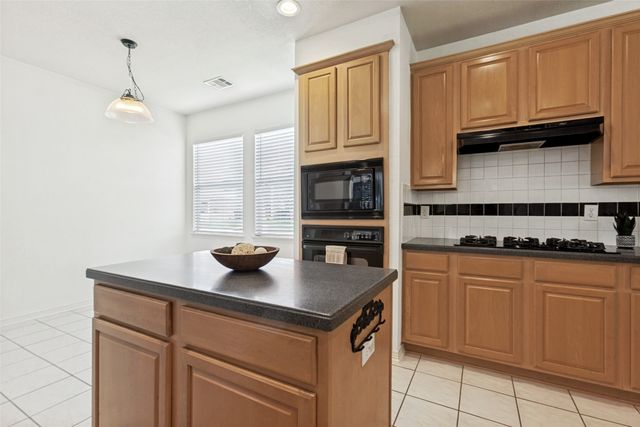 162 Shelby Trace, Murphy, TX 75094