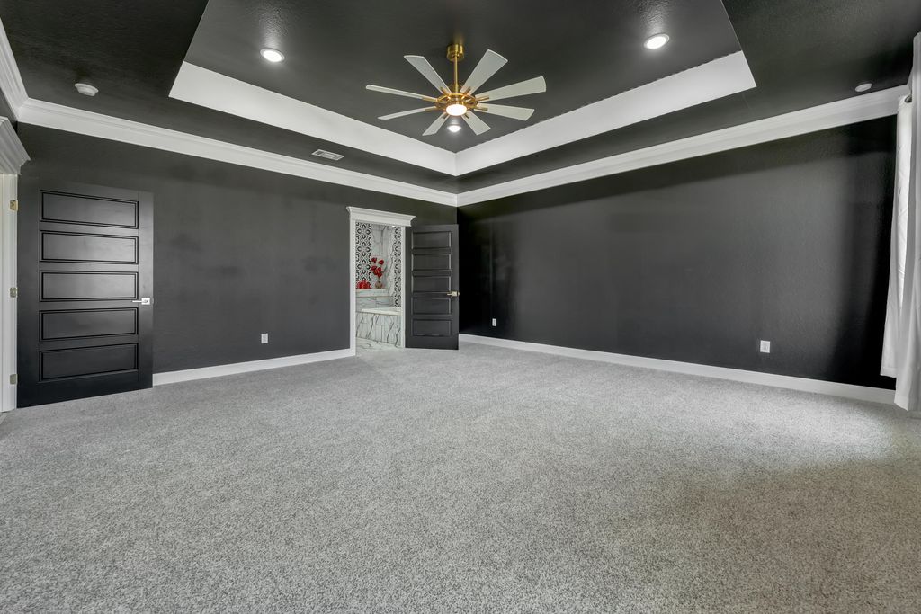 Image 18 of property listing at 1605 Club House Lane, San Angelo, TX 76904