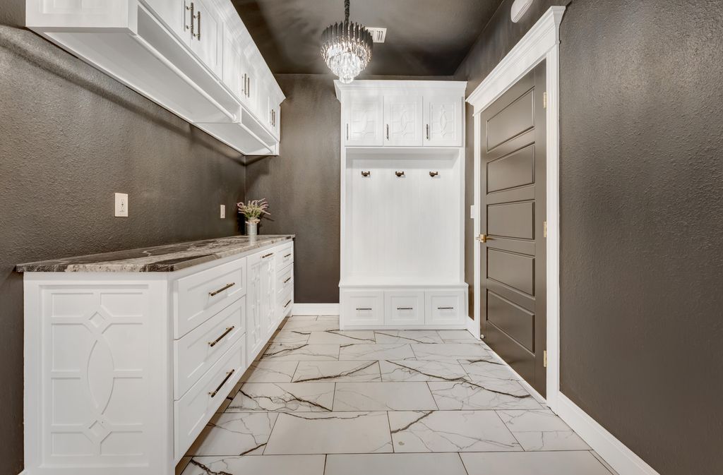 Image 34 of property listing at 1605 Club House Lane, San Angelo, TX 76904