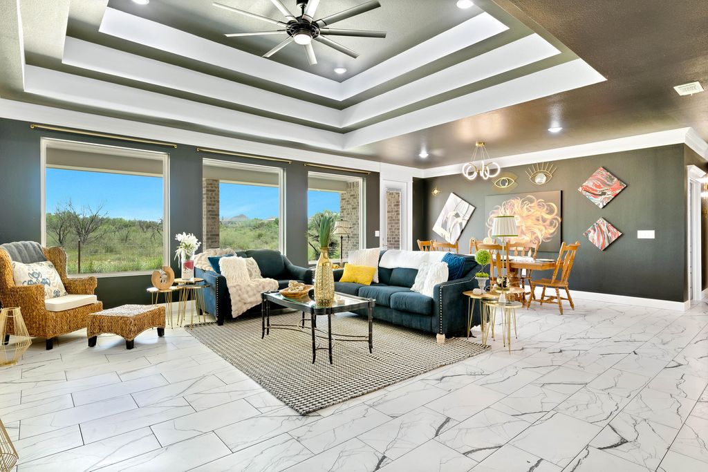 Image 4 of property listing at 1605 Club House Lane, San Angelo, TX 76904
