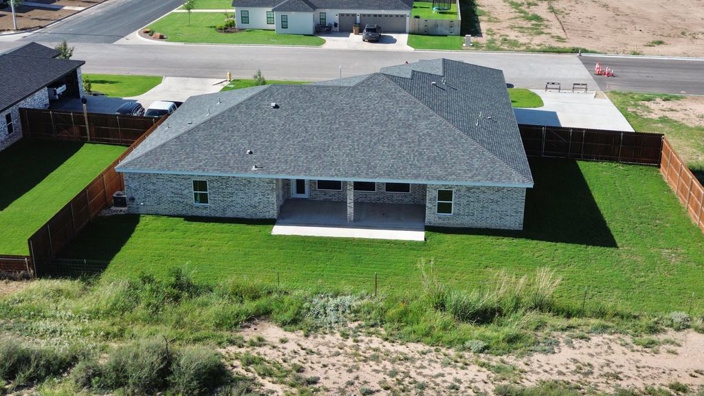 Image 48 of property listing at 1605 Club House Lane, San Angelo, TX 76904