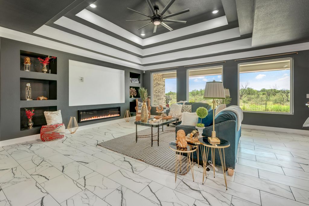 Image 6 of property listing at 1605 Club House Lane, San Angelo, TX 76904