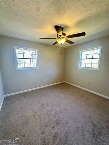 501 Lee Byrd Road, Loganville, GA 30052