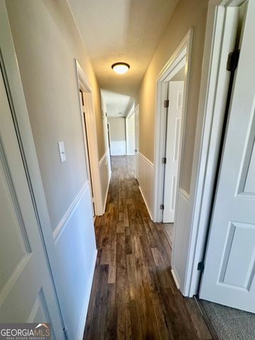 501 Lee Byrd Road, Loganville, GA 30052