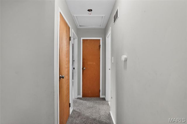 715 Valencia Avenue, St Louis, MO 63138