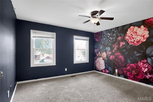 715 Valencia Avenue, St Louis, MO 63138