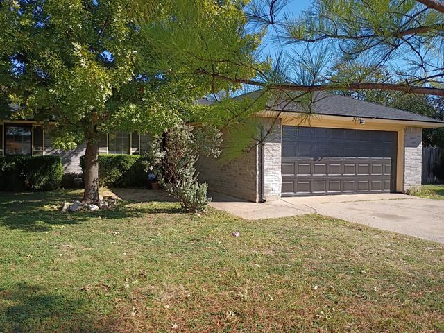 3254 Amber Court, Fort Worth, TX 76133