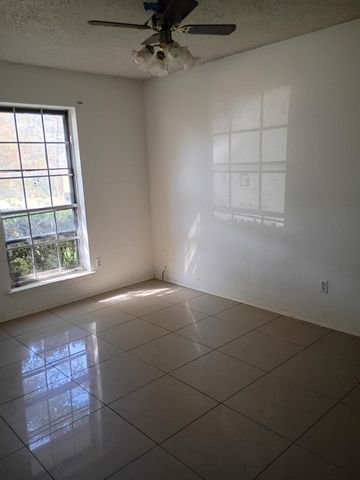 3254 Amber Court, Fort Worth, TX 76133