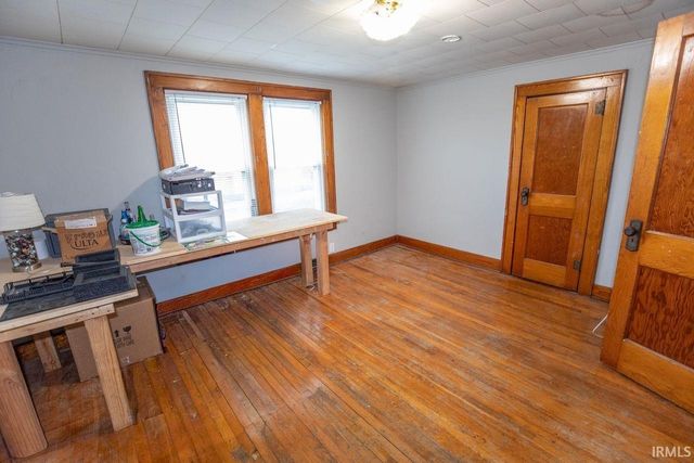 1222 N Center Street, Plymouth, IN 46563