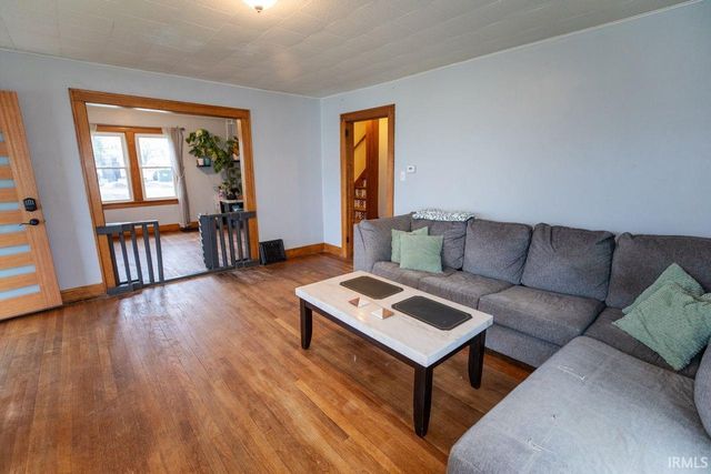 1222 N Center Street, Plymouth, IN 46563