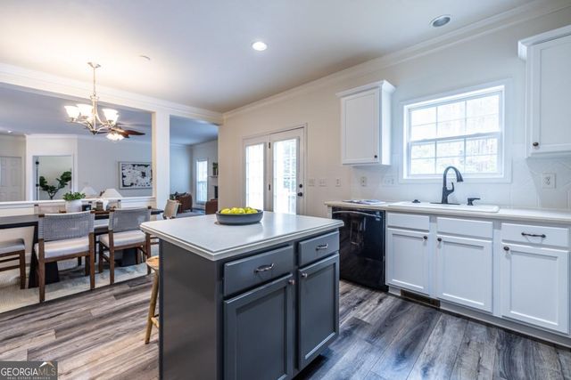 3402 Owens Landing Drive NW, Kennesaw, GA 30152