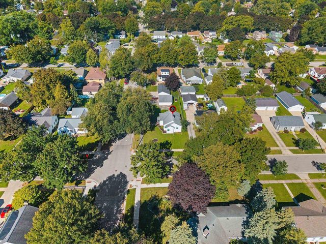 1106 MINAHAN STREET, Green Bay, WI 54303