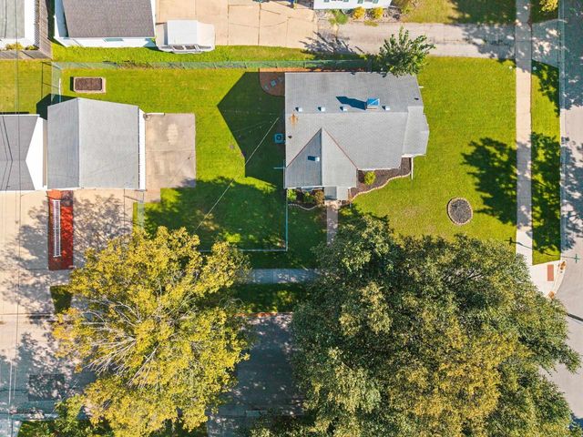1106 MINAHAN STREET, Green Bay, WI 54303