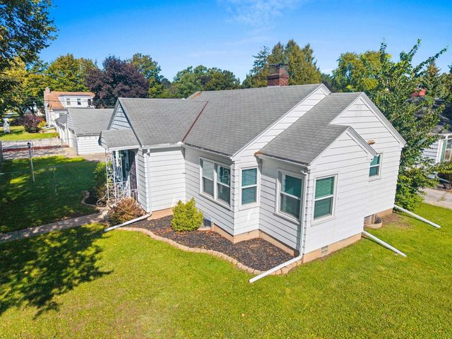 1106 MINAHAN STREET, Green Bay, WI 54303