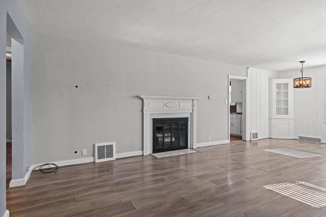 1106 MINAHAN STREET, Green Bay, WI 54303