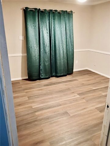 830 Cliff Dr 13, Portland, TX 78374