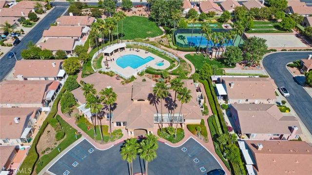 27927 Blaze Lane, Sun City, CA 92585