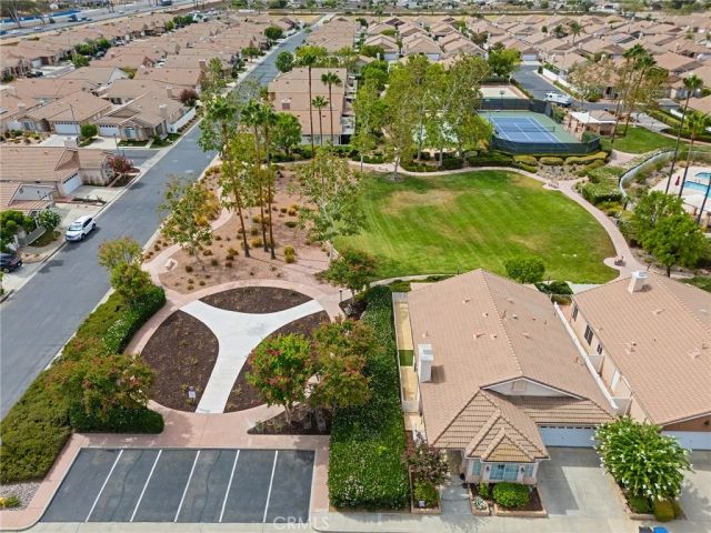 27927 Blaze Lane, Sun City, CA 92585