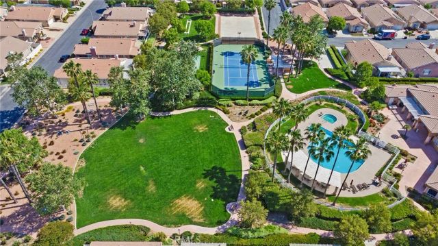 27927 Blaze Lane, Sun City, CA 92585