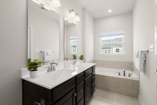 302 BEVINGTON ST, Middle River, MD 21220