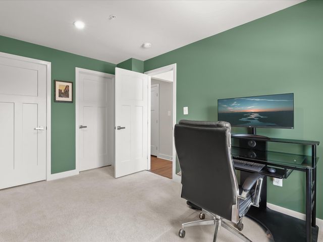 302 BEVINGTON ST, Middle River, MD 21220