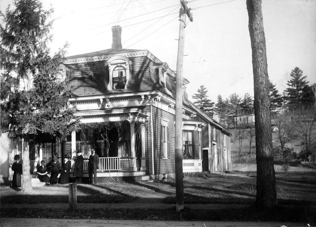 9 Shaw Street, Lebanon, NH 03766