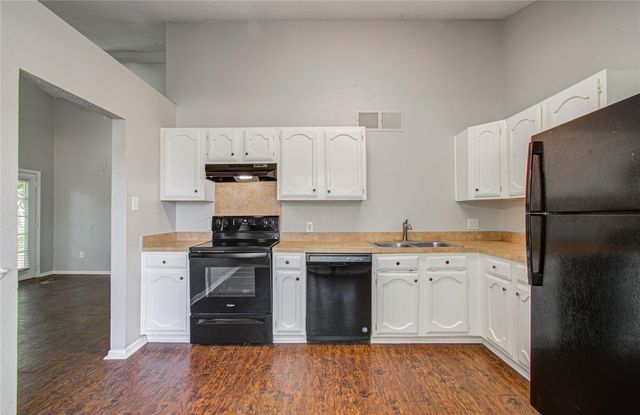 24022 Four Sixes Lane, Hockley, TX 77447