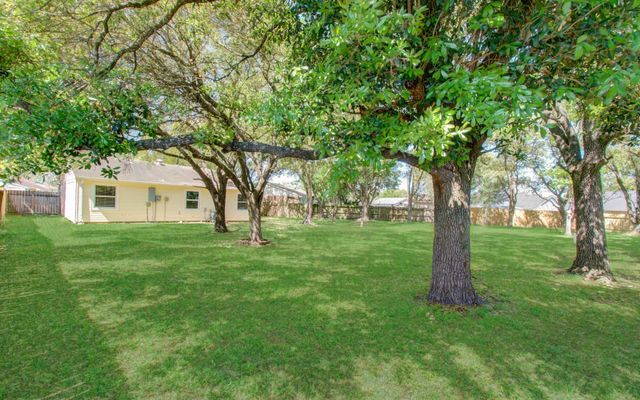 24022 Four Sixes Lane, Hockley, TX 77447