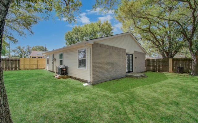 24022 Four Sixes Lane, Hockley, TX 77447