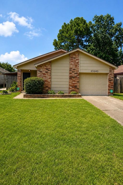 13143 Bamboo Forest Trail, Houston, TX 77044