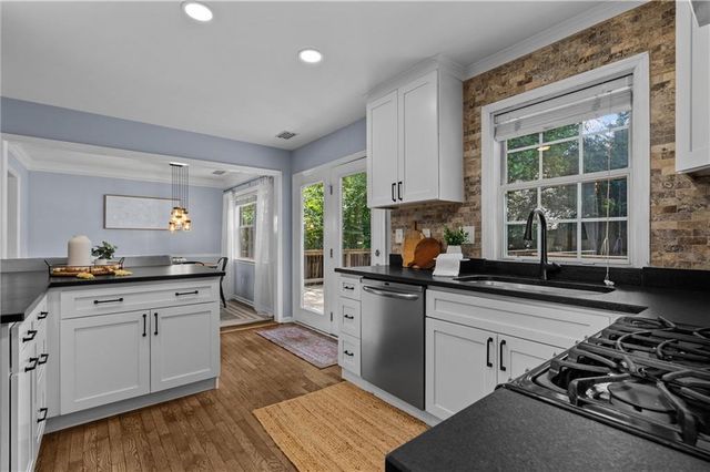 1175 Haven Brook Way, Atlanta, GA 30319