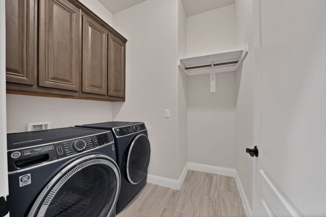 4701 Camp Verde Circle, Sherman, TX 75092