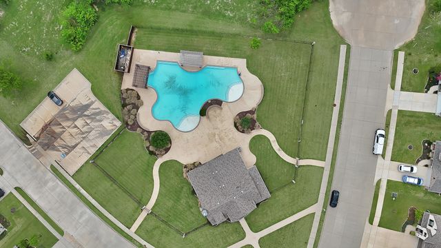 4701 Camp Verde Circle, Sherman, TX 75092