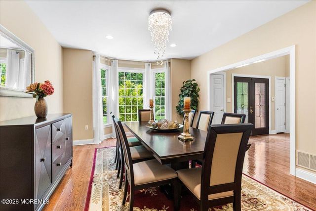 7 Highpoint Road, Holmdel, NJ 07733